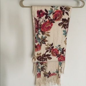 ❌SOLD ❌Floral scarf
